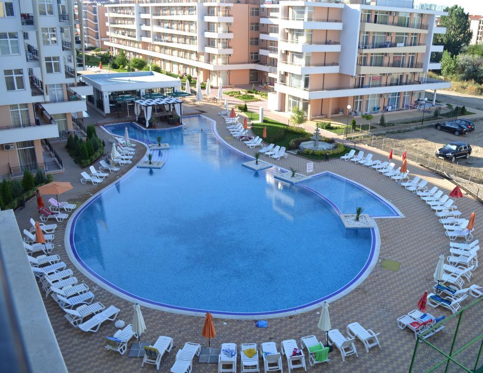Grand Kamelia Apartment Sunny Beach Habitación foto